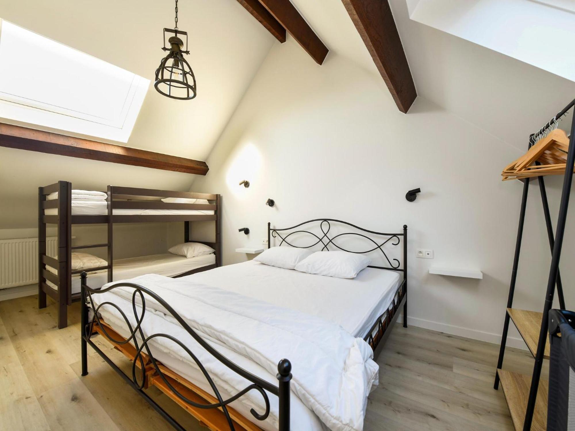 Spacious Holiday Home With Garden Nieuwpoort Dış mekan fotoğraf